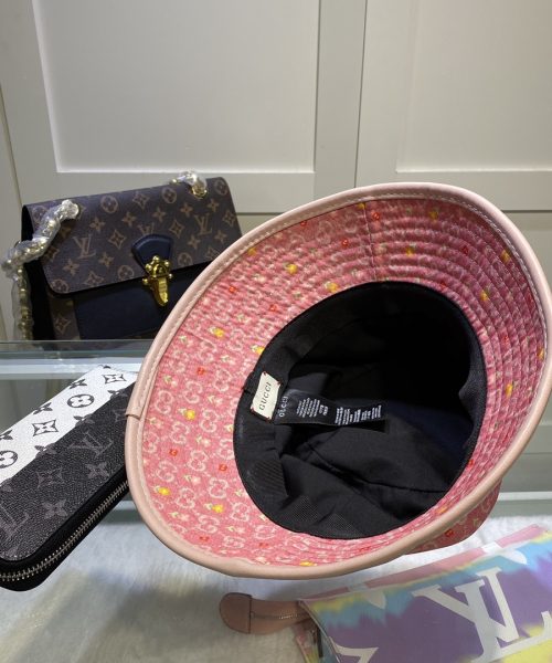 Gucci GG Canvas Bucket Hat Pink