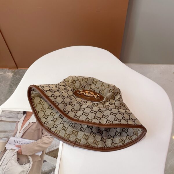 Gucci GG Canvas Bucket Hat With Horsebit Beige GG Hat