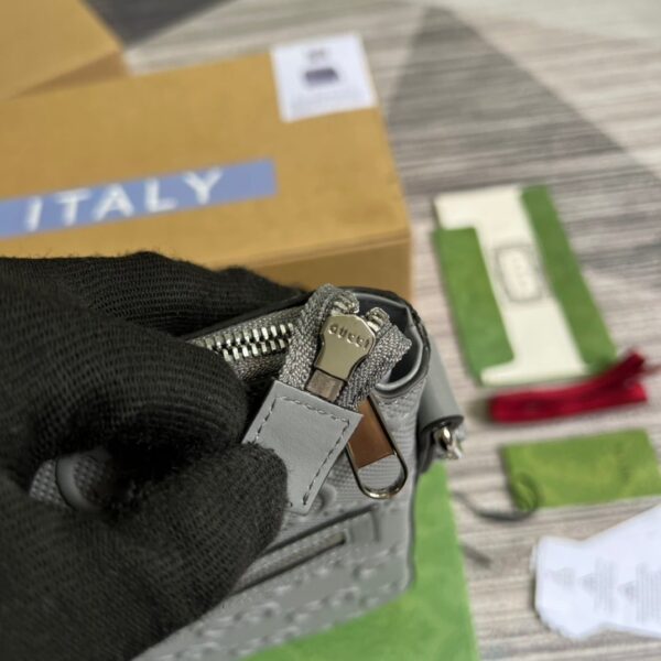 1:1 Replica Gucci GG Embossed Bag Grey GG Embossed  For Men 10.2in/26cm GG 406410 1W3CN 1275