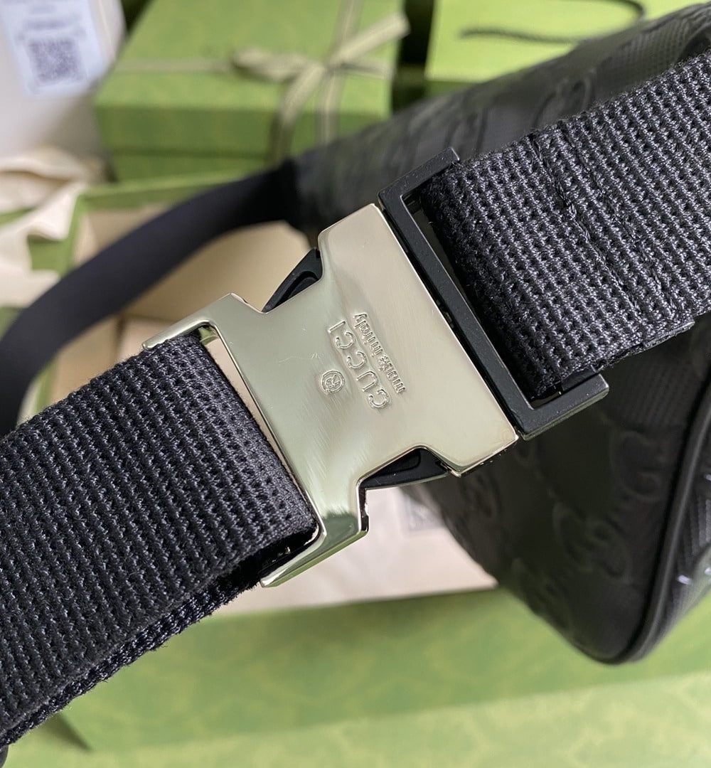 1:1 Replica Gucci GG Embossed Belt Bag Black GG Embossed For Men  11in/28cm GG 645093 1W3CN 1000