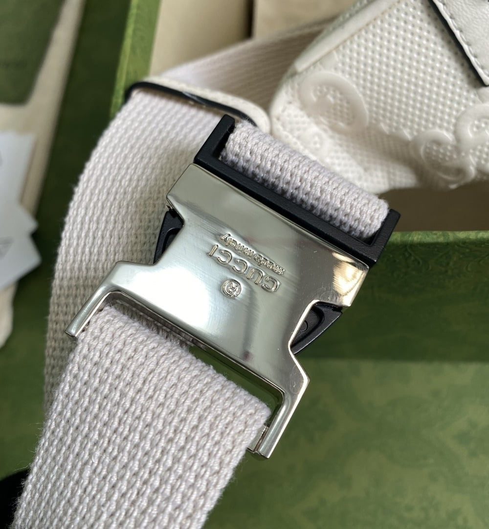 1:1 Replica Gucci GG Embossed Belt Bag White GG Embossed For Men  11in/28cm GG
