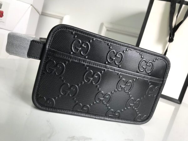 1:1 Replica Gucci GG Embossed Cosmetic Case Black GG Embossed For Men  9in/23cm GG495