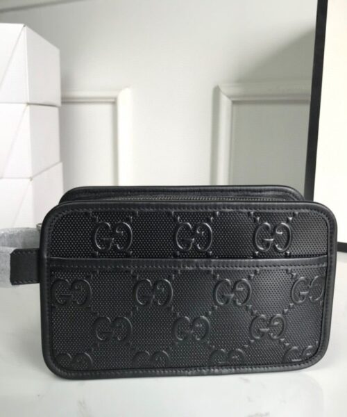 1:1 Replica Gucci GG Embossed Cosmetic Case Black GG Embossed For Men  9in/23cm GG495