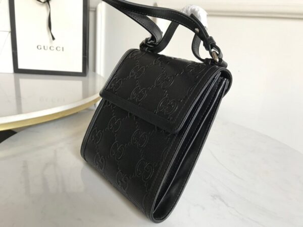1:1 Replica Gucci GG Embossed Messenger Bag Black GG Embossed For Men 8.1in/20.5cm GG 625782 1W3AN 1000465