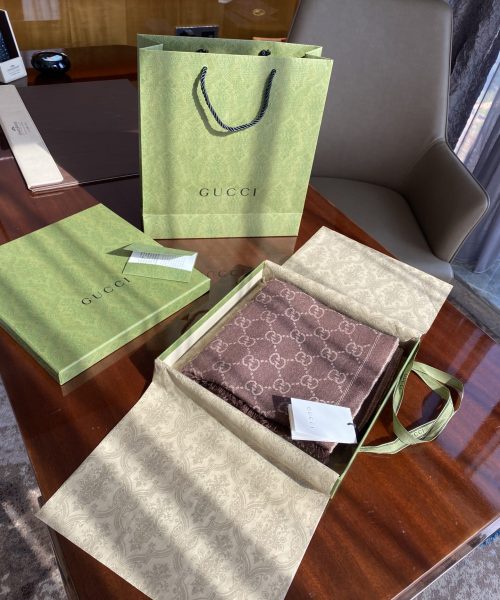 Gucci GG Lamé Lacquard Stole Scarf Brown 71in/180cm 