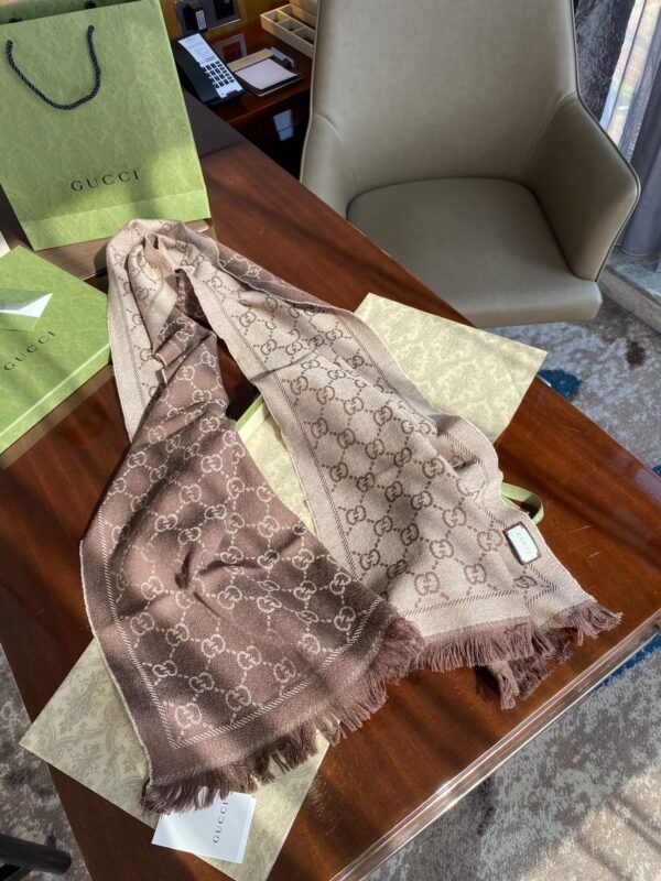 Gucci GG Lamé Lacquard Stole Scarf Brown 71in/180cm