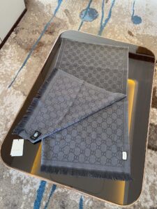 Gucci GG Lamé Lacquard Stole Scarf Grey 71in/180cm 