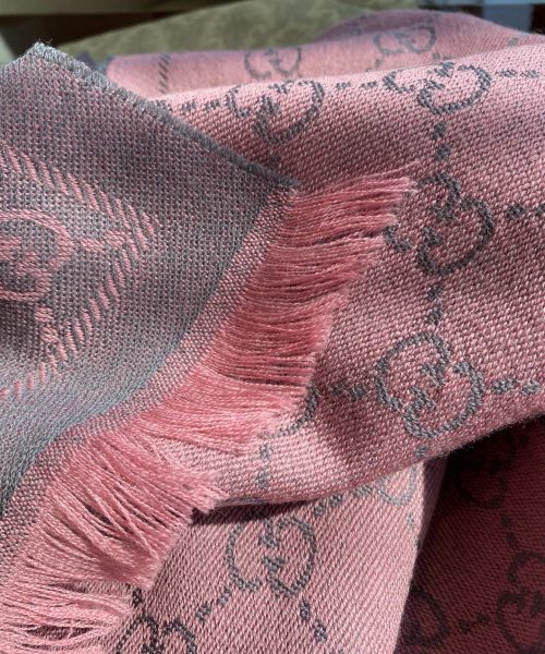 Gucci GG Lamé Lacquard Stole Scarf Pink 71in/180cm 