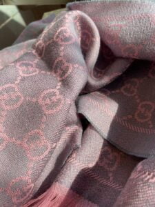 Gucci GG Lamé Lacquard Stole Scarf Pink 71in/180cm 