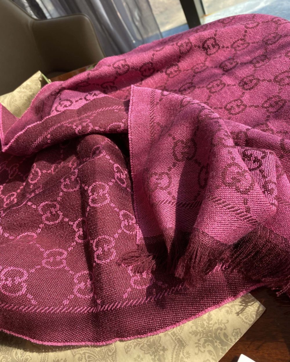 Gucci GG Lamé Lacquard Stole Scarf Purple 71in/180cm 