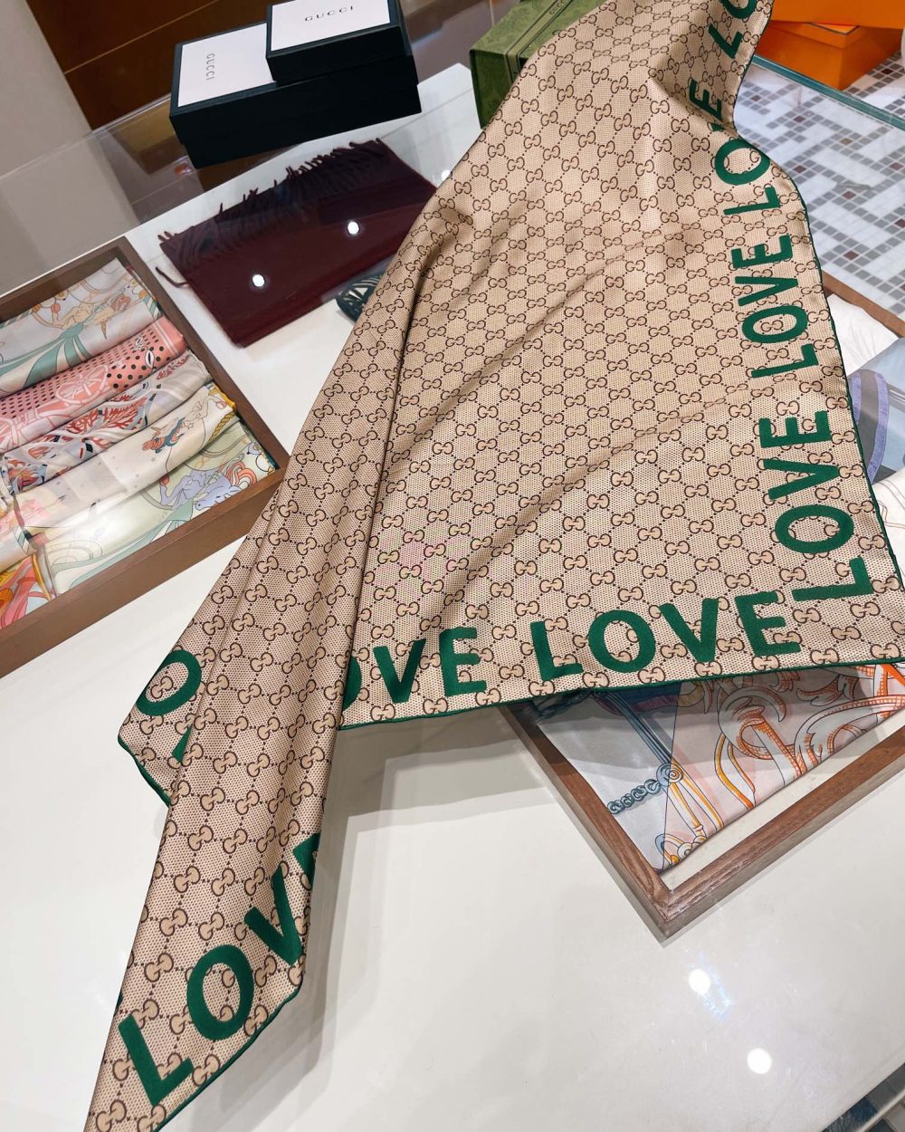 Gucci GG 'Love' Print silk Beige and Green Scarf 90cm/35in 