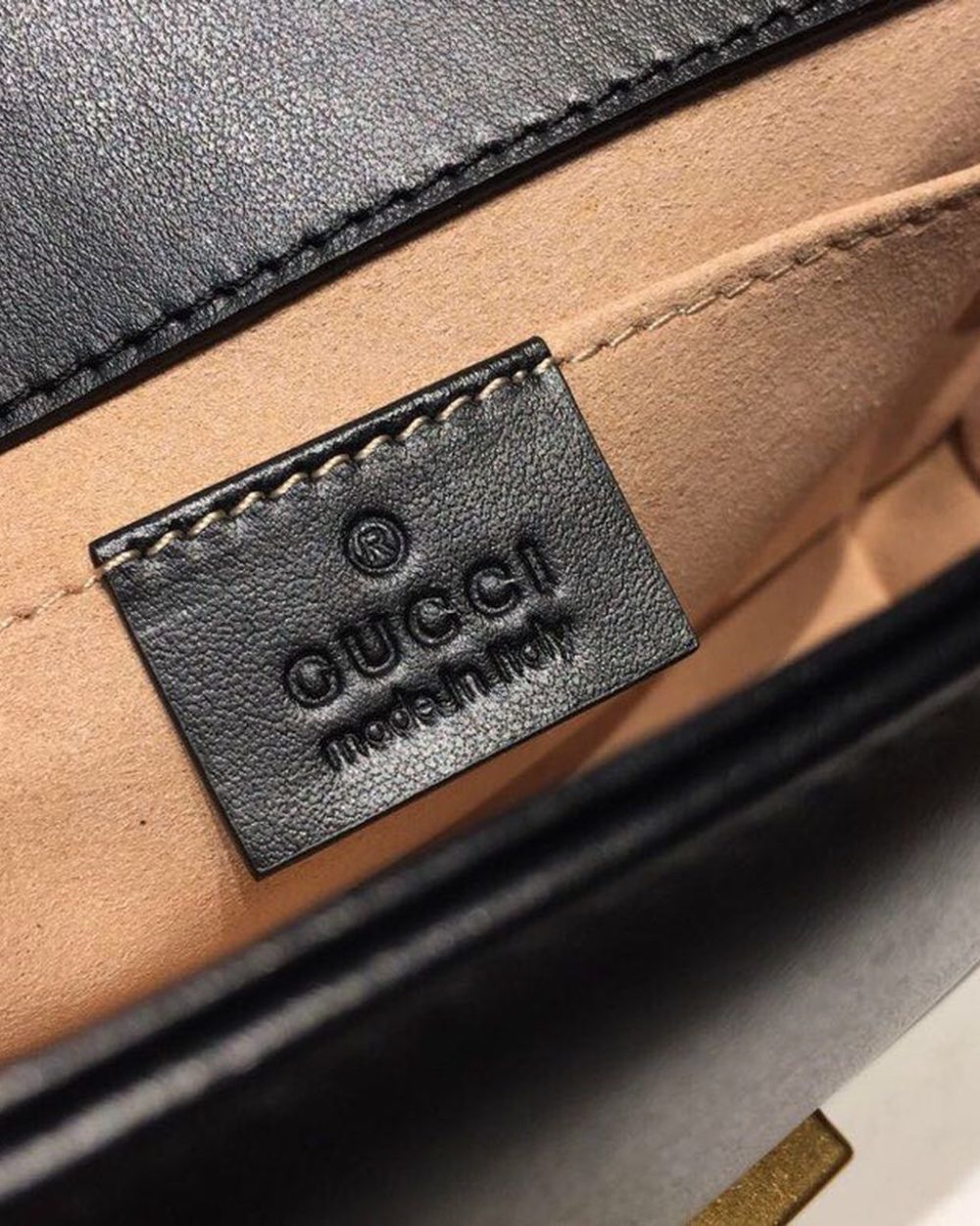 1:1 Replica Gucci GG Marmont Matelassé Mini Bag Black Matelassé Chevron With A Heart For Women 9in/22cm GG 446744 DTDIT 1000