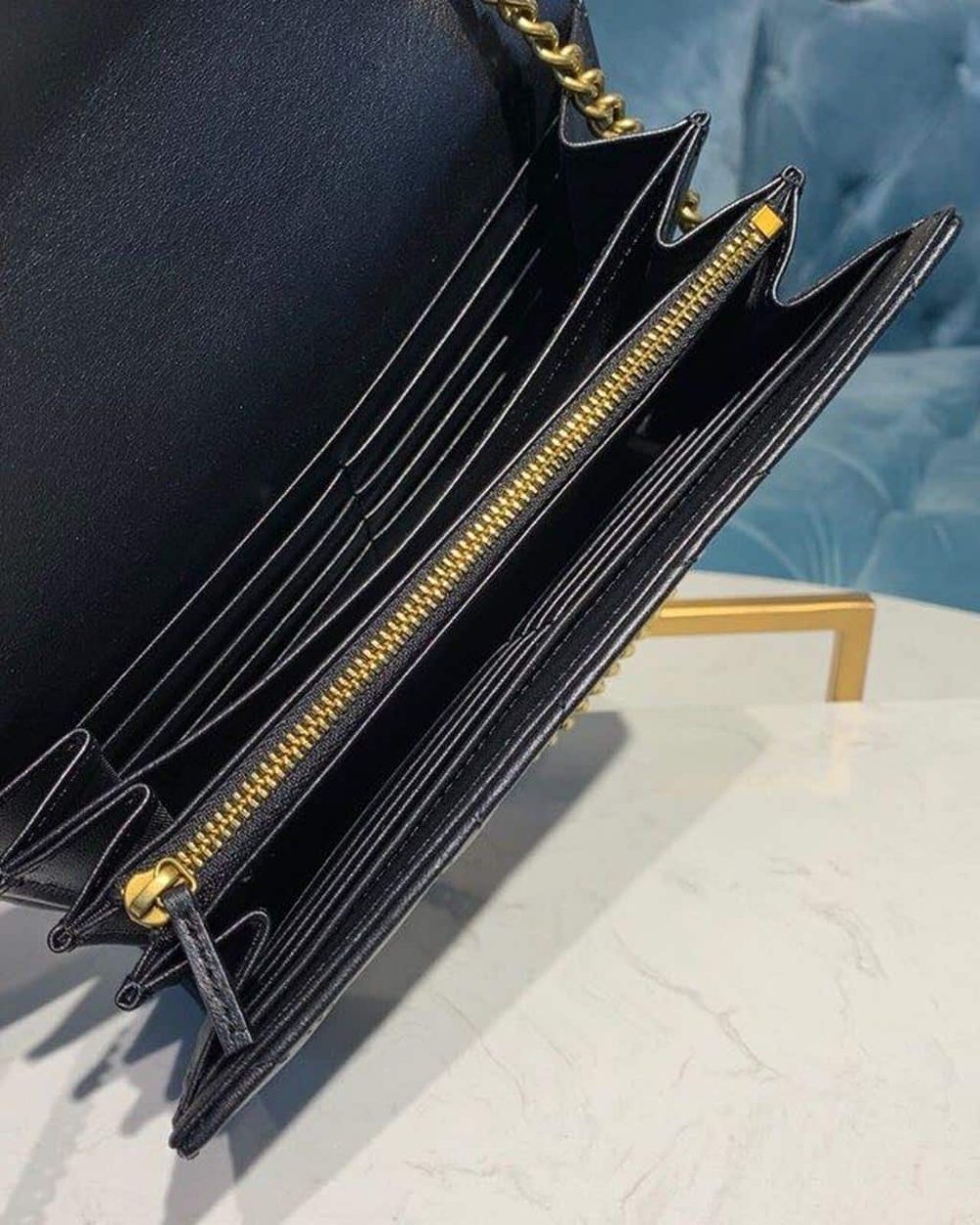 1:1 Replica Gucci GG Marmont Matelassé Mini Bag Black Matelassé Chevron With GG On The Back For Women 8in/20cm GG 474575 DTD1T 1000