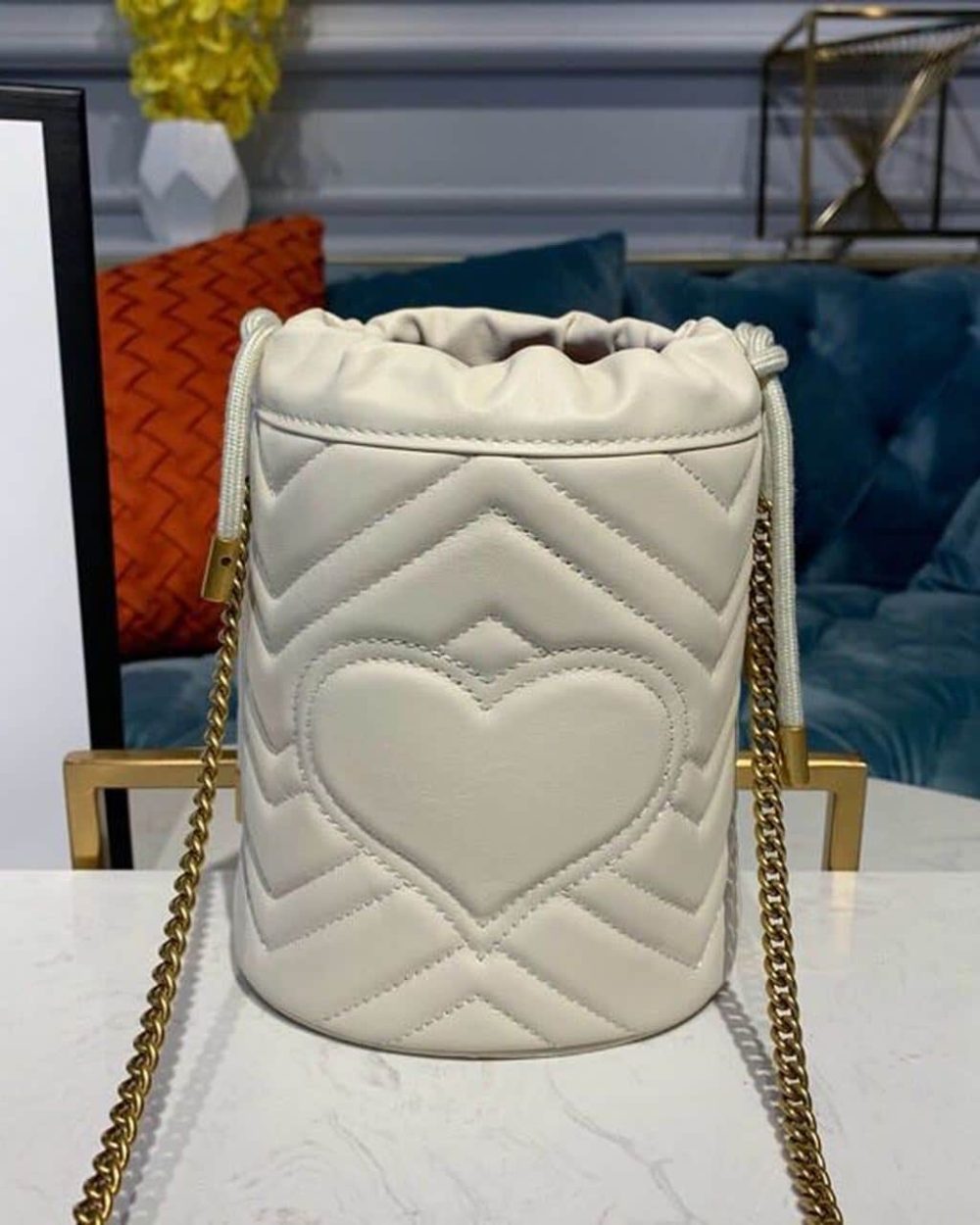 1:1 Replica Gucci GG Marmont Mini Bucket Bag White Matelassé Chevron For Women 6in/13cm GG 575163 DTDRT 9022