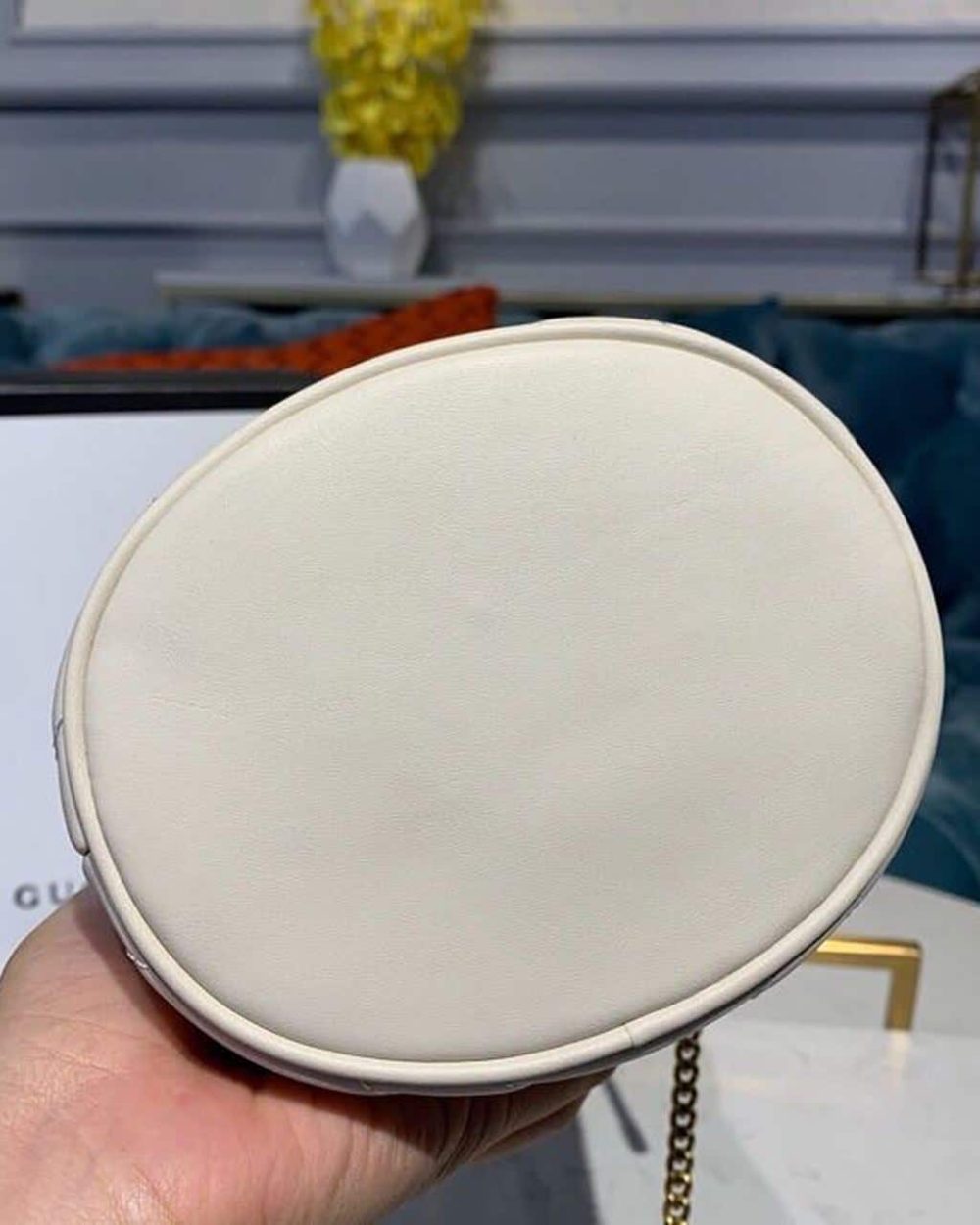 1:1 Replica Gucci GG Marmont Mini Bucket Bag White Matelassé Chevron For Women 6in/13cm GG 575163 DTDRT 9022