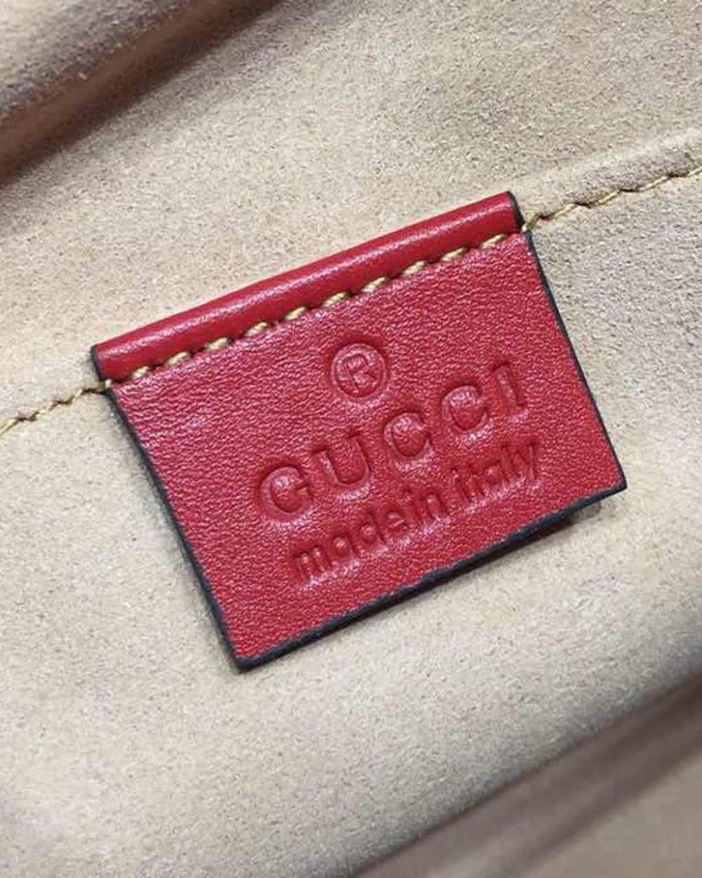 1:1 Replica Gucci GG Marmont Small Matelassé Shoulder Bag Hibiscus Red Matelassé Chevron For Women 9.5in/24cm GG 447632 DTD1T 6433