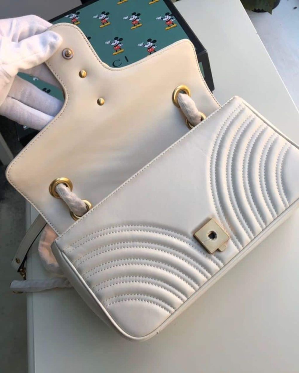 1:1 Replica Gucci GG Marmont Small Matelassé Shoulder Bag White Matelassé Chevron For Women 10in/26cm 443497 DTDIT 9022