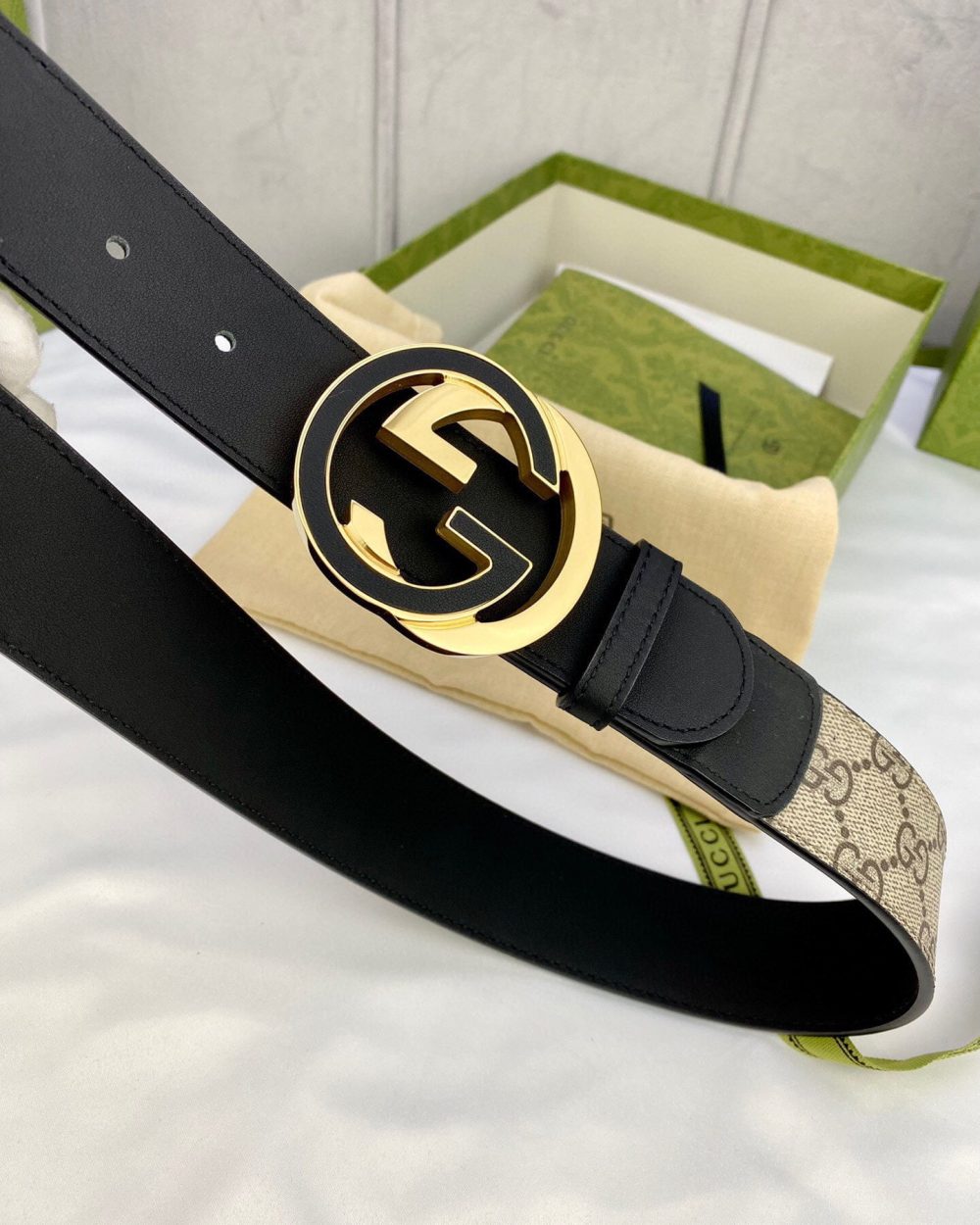 1:1 Replica Gucci GG Supreme Belt With Interlocking G Buckle Beige/Ebony GG Supreme And Black For Women, Women Belt