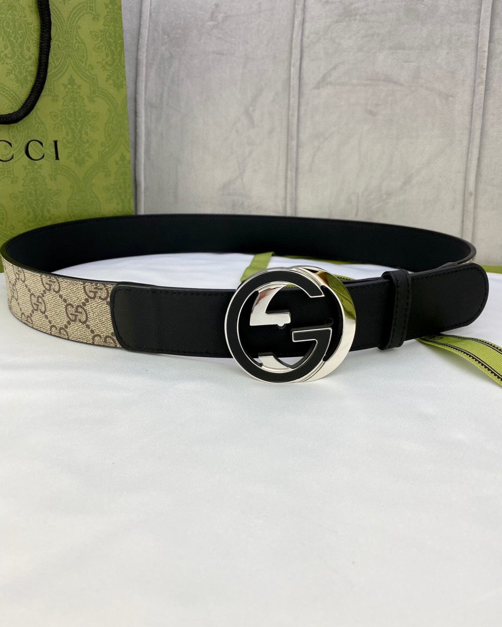 1:1 Replica Gucci GG Supreme Belt With Interlocking G Buckle Beige/Ebony GG Supreme And Black For Women, Women Belt