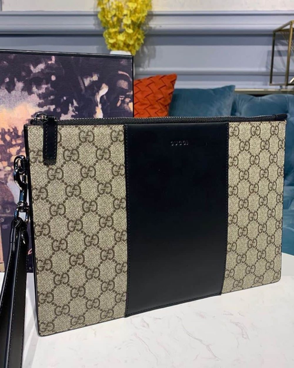1:1 Replica Gucci GG Supreme Pouch Beige/Ebony GG Supreme Canvas For Men 12in/30cm GG ‎495017 KGDHN 9769