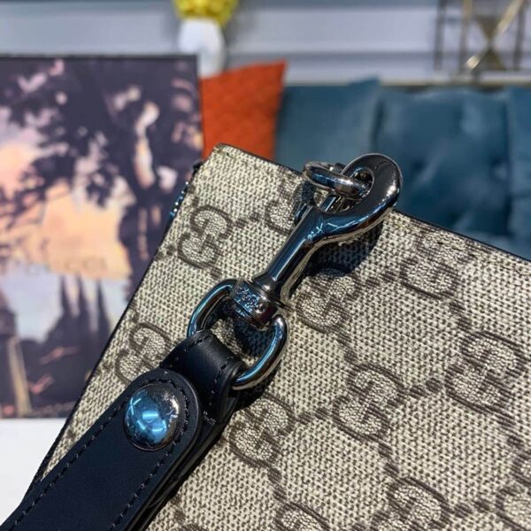 1:1 Replica Gucci GG Supreme Pouch Beige/Ebony GG Supreme Canvas For Men 12in/30cm GG ‎495017 KGDHN 9769