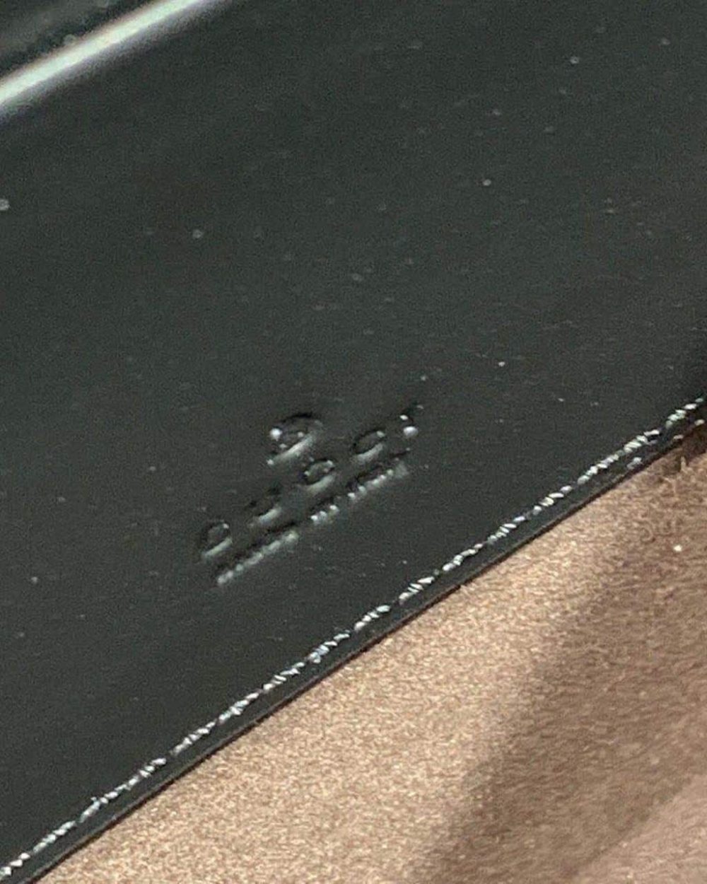 1:1 Replica Gucci GG Supreme Pouch Beige/Ebony GG Supreme Canvas For Men 12in/30cm GG ‎495017 KGDHN 9769