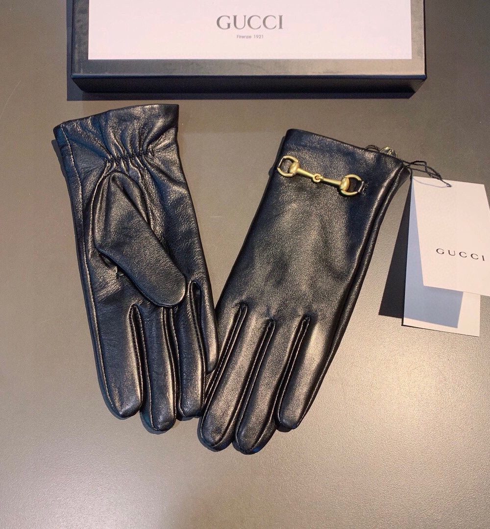 Gucci Gloves With Hoursebit In Black