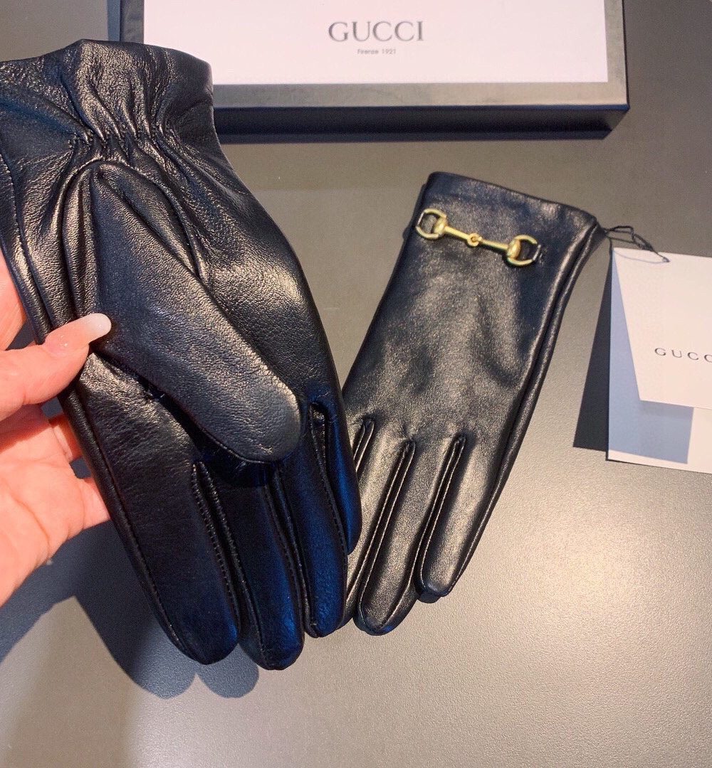 Gucci Gloves With Hoursebit In Black
