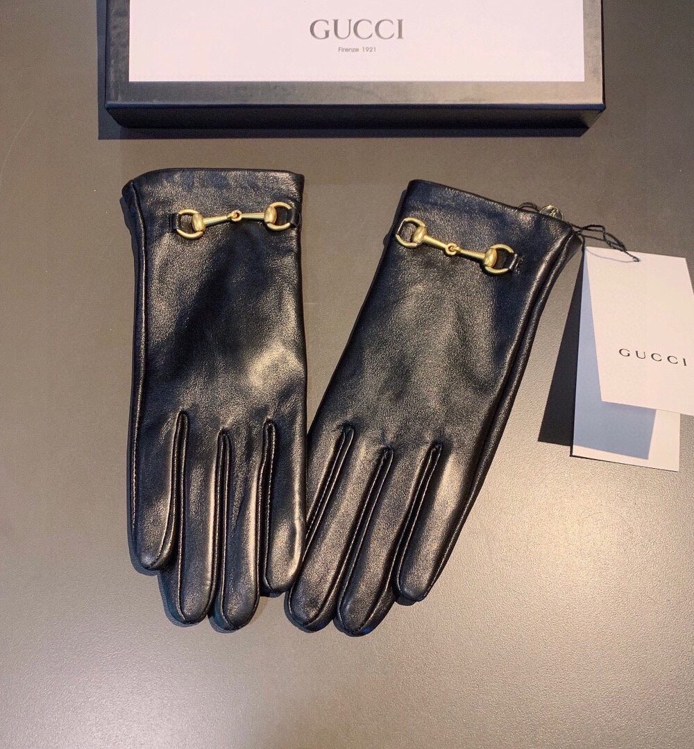 Gucci Gloves With Hoursebit In Black