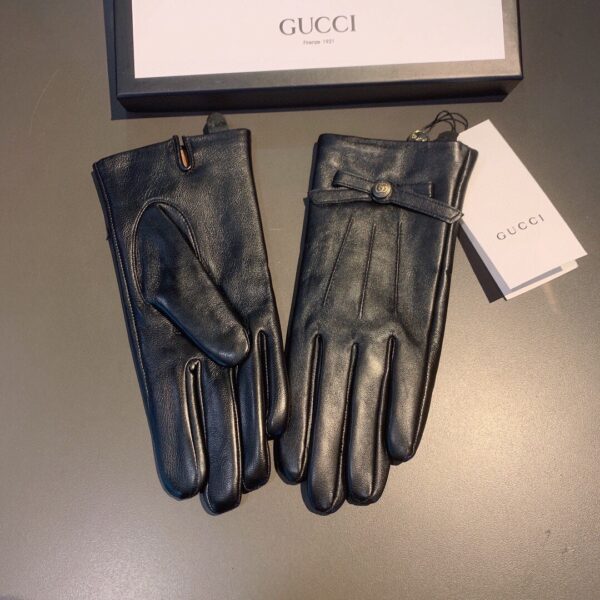 Gucci Gloves With Signature Double G Motif In Black