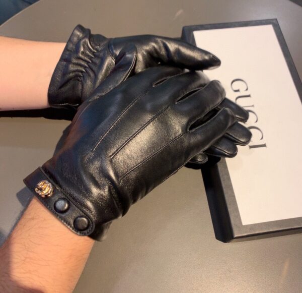 Gucci Gloves With Signature Double G Motif In Black