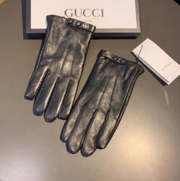 Gucci Gloves With Signature Double G Motif In Black