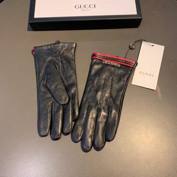 Gucci Gloves With Signature Double G Motif In Black