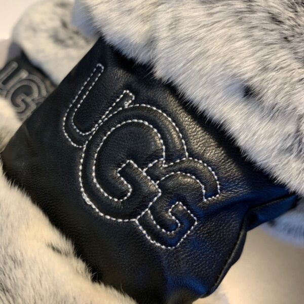 Gucci Gloves With Signature Double G Motif In Black