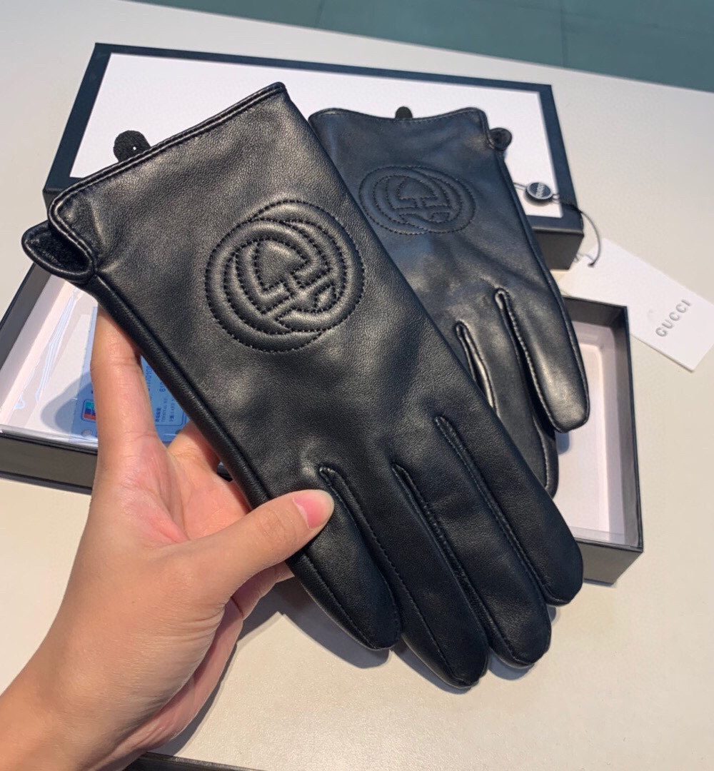 Gucci Gloves With Signature Double G Motif In Black