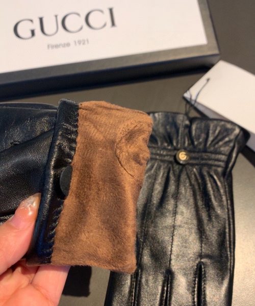 Gucci Gloves With Signature Double G Motif In Black