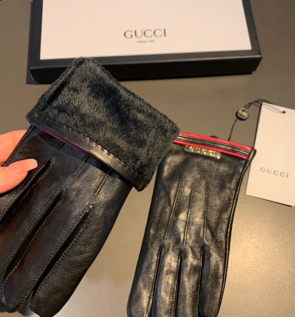 Gucci Gloves With Signature Double G Motif In Black