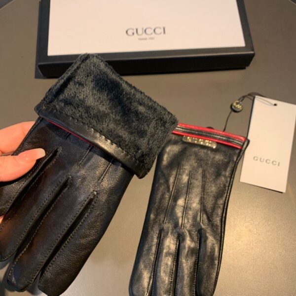 Gucci Gloves With Signature Double G Motif In Black