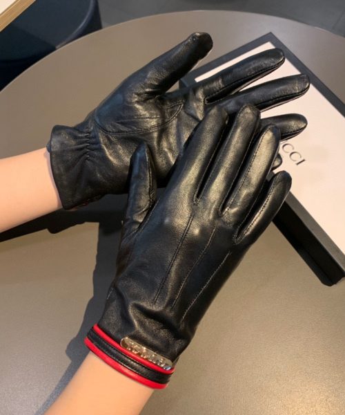 Gucci Gloves With Signature Double G Motif In Black