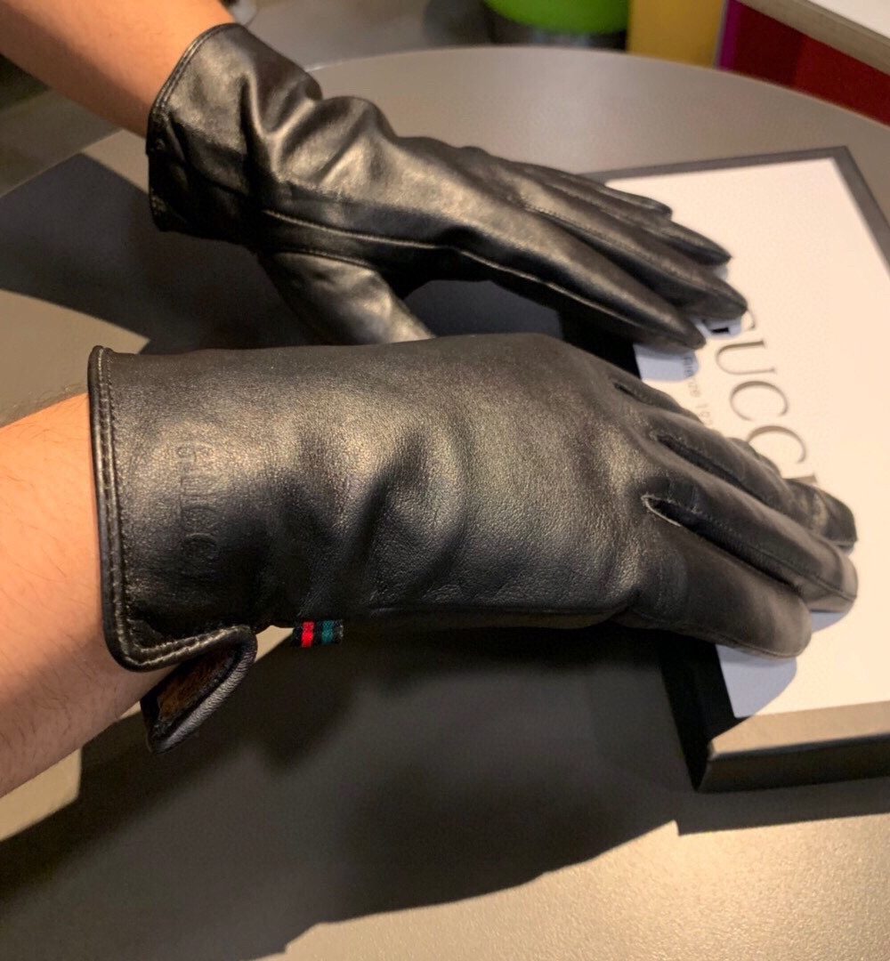 Gucci Gloves With Signature Double G Motif In Black