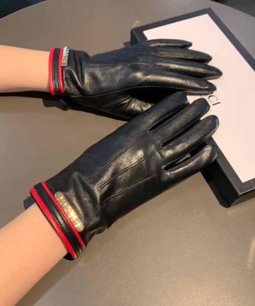 Gucci Gloves With Signature Double G Motif In Black