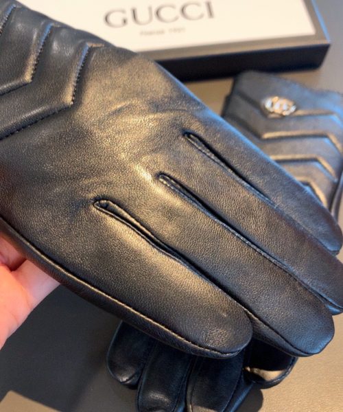 Gucci Gloves With Signature Double G Motif In Black