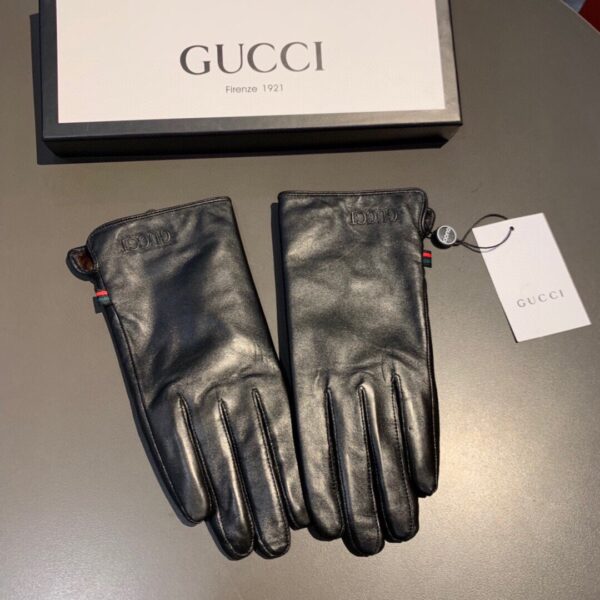 Gucci Gloves With Signature Double G Motif In Black