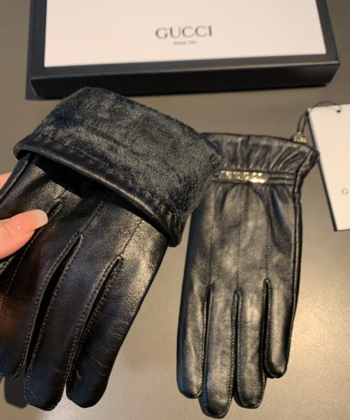 Gucci Gloves With Signature Double G Motif In Black