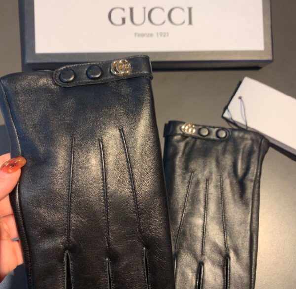 Gucci Gloves With Signature Double G Motif In Black