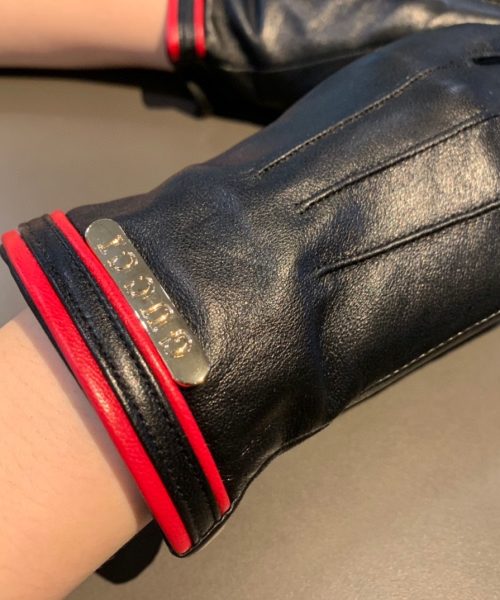 Gucci Gloves With Signature Double G Motif In Black