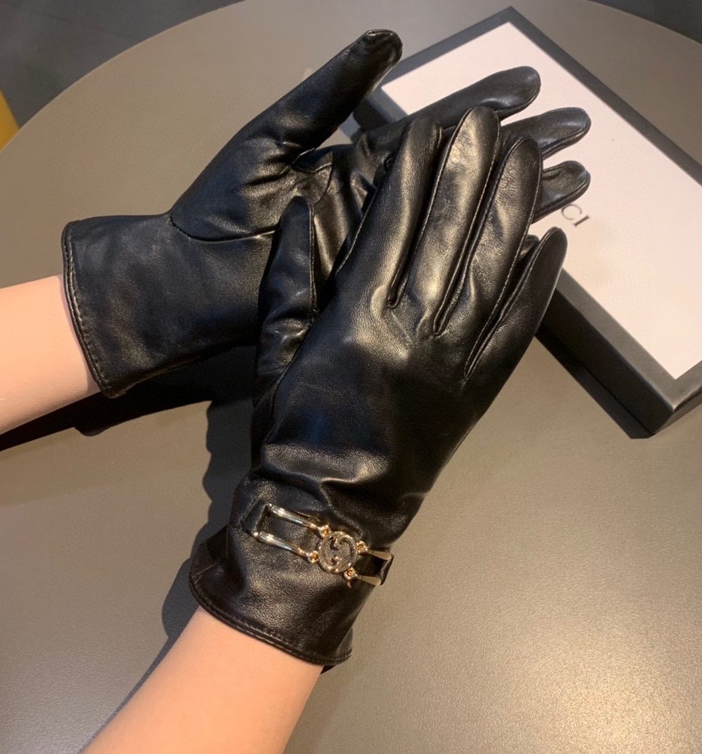 Gucci Gloves With Signature Double G Motif In Black