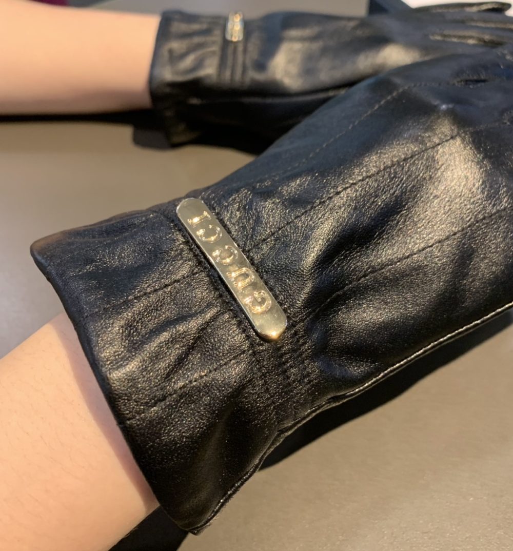 Gucci Gloves With Signature Double G Motif In Black