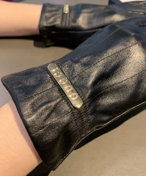 Gucci Gloves With Signature Double G Motif In Black