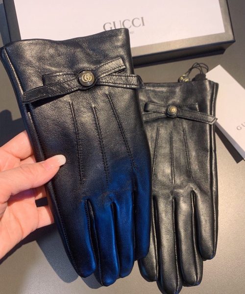 Gucci Gloves With Signature Double G Motif In Black